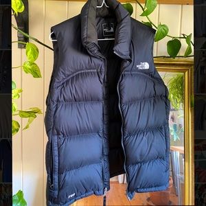 North Face black puffer vest. 700 down. Size M
